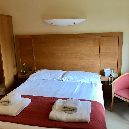 Winford Manor Hotel Dış mekan fotoğraf